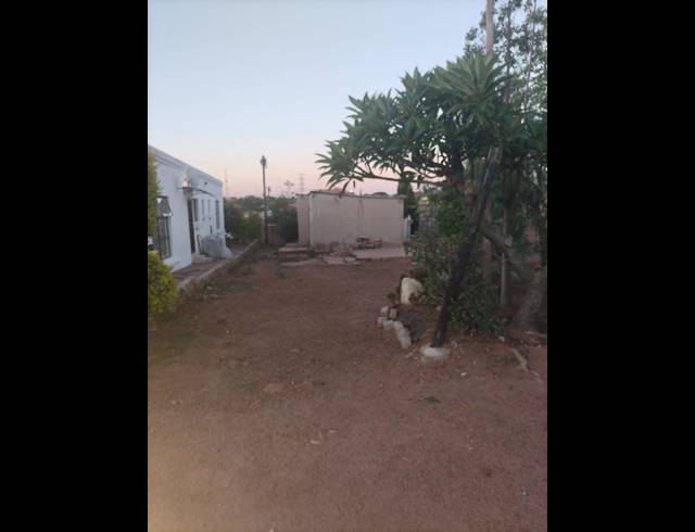 2 BEDROOM HOUSE FOR SALE IN OLIEVENHOUTBOSCH